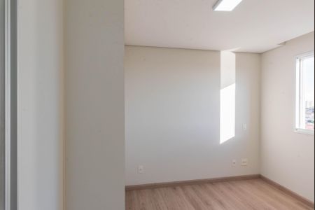 Apartamento para alugar com 68m², 2 quartos e 1 vagaSuíte
