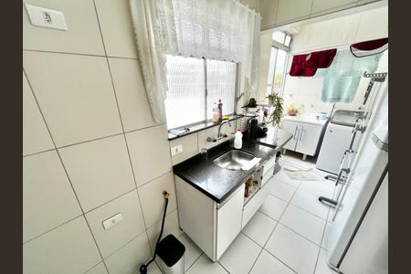 Apartamento para alugar com 60m², 2 quartos e sem vaga Apartamento para alugar com 60m², 2 quartos e sem vagaCozinha e Área de Serviço
