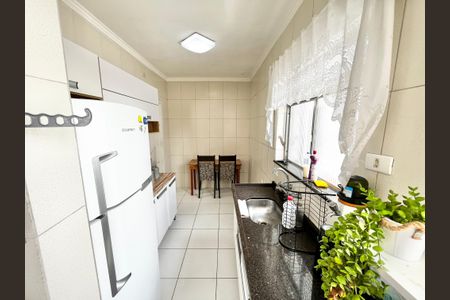 Apartamento para alugar com 60m², 2 quartos e sem vaga Apartamento para alugar com 60m², 2 quartos e sem vagaCozinha e Área de Serviço