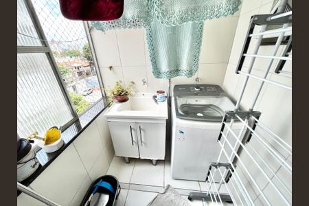 Apartamento para alugar com 60m², 2 quartos e sem vaga Apartamento para alugar com 60m², 2 quartos e sem vagaCozinha e Área de Serviço