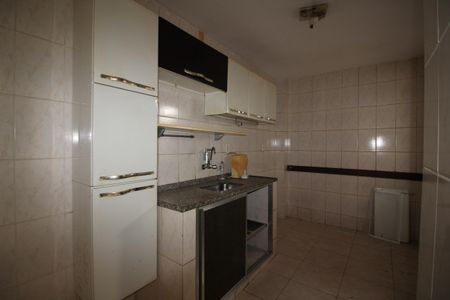 Casa de condomínio à venda com 81m², 2 quartos e 1 vagaCozinha