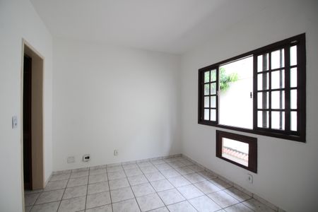 Casa de condomínio à venda com 81m², 2 quartos e 1 vagaQuarto 2
