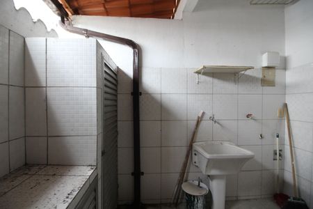 Casa de condomínio à venda com 81m², 2 quartos e 1 vagaÁrea de Serviço