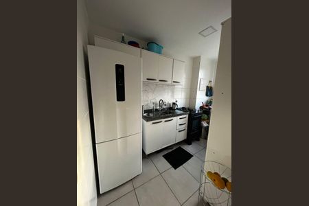 Apartamento à venda com 49m², 2 quartos e 1 vagaCozinha