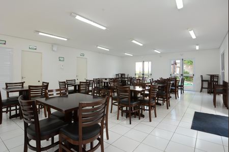 Apartamento para alugar com 52m², 2 quartos e 1 vagaÁrea comum - Salão de festas