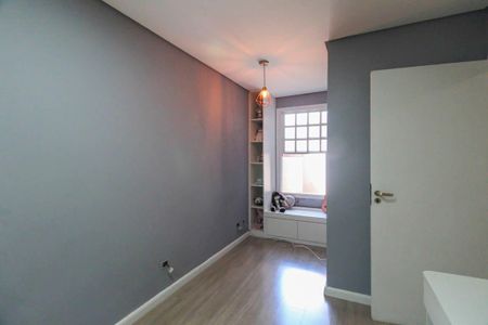 Casa de condomínio à venda com 310m², 3 quartos e 3 vagasQuarto 1