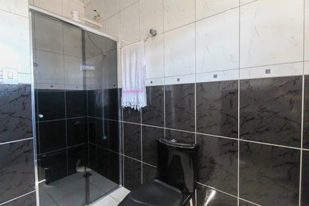 Casa de condomínio à venda com 310m², 3 quartos e 3 vagasBanheiro