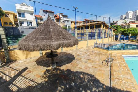 Casa de condomínio à venda com 310m², 3 quartos e 3 vagasPiscina