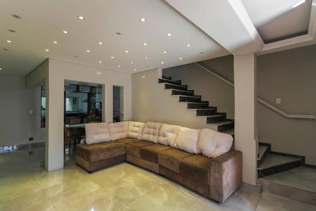 Sala de casa de condomínio à venda com 3 quartos, 310m² em Jardim Angela (zona Leste), São Paulo