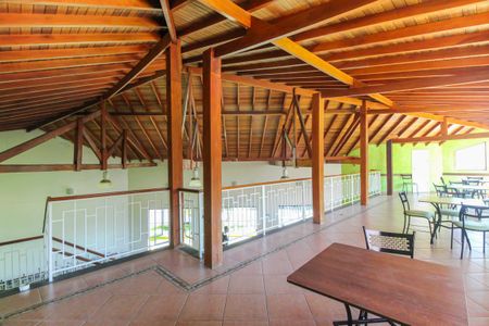 Casa de condomínio à venda com 310m², 3 quartos e 3 vagasÁrea comum - Salão de festas