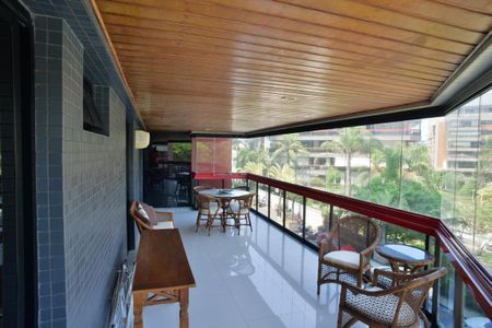 Apartamento para alugar com 127m², 2 quartos e 2 vagasVaranda