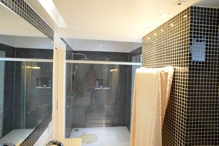 Apartamento para alugar com 127m², 2 quartos e 2 vagasBanheiro Suíte Principal