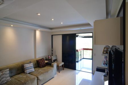 Apartamento para alugar com 127m², 2 quartos e 2 vagasSala