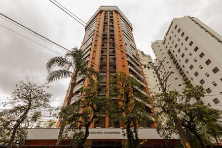 Apartamento à venda com 42m², 1 quarto e 1 vagaFachada