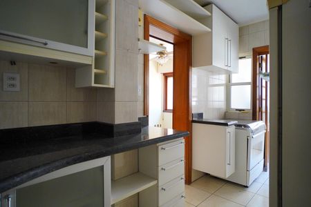 Apartamento para alugar com 84m², 3 quartos e 1 vagaCozinha 