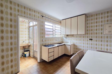 Apartamento para alugar com 72m², 2 quartos e 1 vagaCozinha 