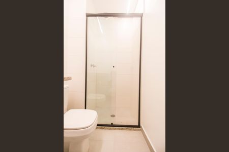 Apartamento para alugar com 58m², 2 quartos e 1 vaga Apartamento para alugar com 58m², 2 quartos e 1 vagaBanheiro da Suíte