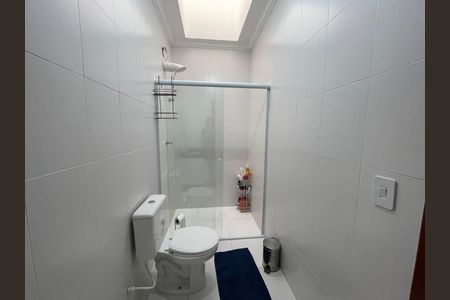 Casa de condomínio para alugar com 160m², 3 quartos e 3 vagas Casa de condomínio para alugar com 160m², 3 quartos e 3 vagasBanheiro