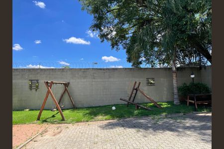 Casa de condomínio para alugar com 160m², 3 quartos e 3 vagas Casa de condomínio para alugar com 160m², 3 quartos e 3 vagasÁrea externa