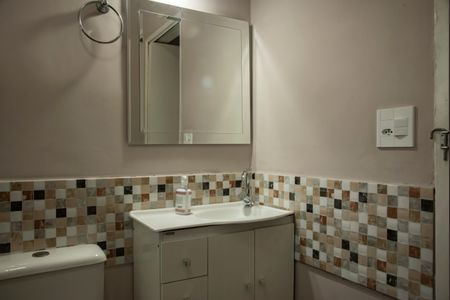 Apartamento para alugar com 55m², 1 quarto e sem vagaBanheiro