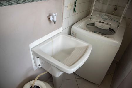 Apartamento para alugar com 55m², 1 quarto e sem vagaÁrea de Serviço