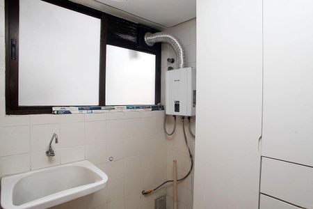 Apartamento para alugar com 96m², 2 quartos e 1 vagaÁrea de Serviço