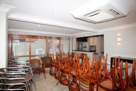 Apartamento para alugar com 96m², 2 quartos e 1 vagaÁrea Comum - Salão de Festas