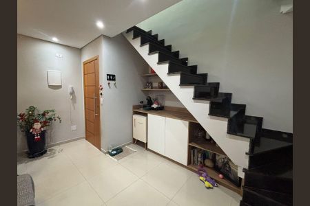 Sala de casa de condomínio à venda com 2 quartos, 50m² em Vila Alto de Santo Andre, Santo André