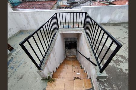 Entrada  de casa para alugar com 1 quarto, 70m² em Jardim Seckler, São Paulo