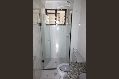 Banheiro de apartamento para alugar com 3 quartos, 70m² em Centro, São José dos Campos