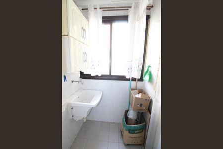 Apartamento para alugar com 70m², 3 quartos e 1 vagaÁrea de Serviço