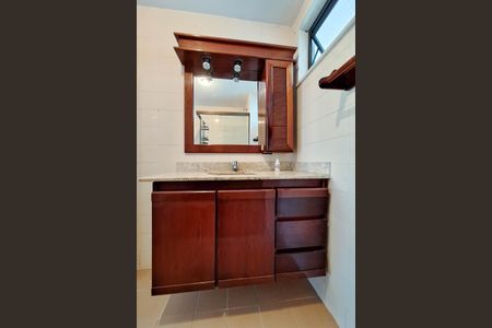 Apartamento à venda com 94m², 2 quartos e 1 vagaBanheiro da Suíte 1