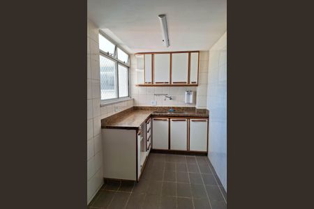 Apartamento à venda com 94m², 2 quartos e 1 vagaCozinha