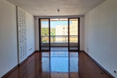 Apartamento à venda com 94m², 2 quartos e 1 vagaSala