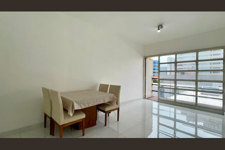 Apartamento para alugar com 60m², 1 quarto e sem vagaSala