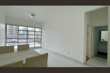 Sala de apartamento para alugar com 1 quarto, 60m² em Pinheiros, São Paulo