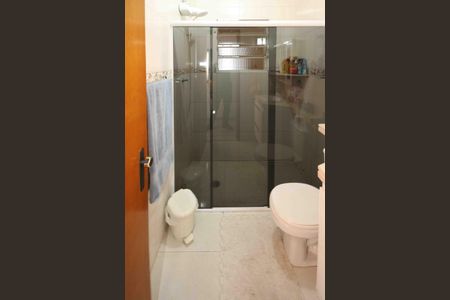 Casa para alugar com 150m², 3 quartos e 2 vagasBanheiro da Suite