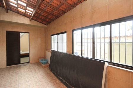 Casa para alugar com 150m², 3 quartos e 2 vagasVaranda
