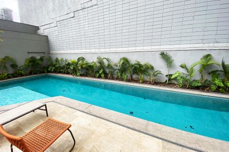 Studio para alugar com 25m², 1 quarto e sem vaga Studio para alugar com 25m², 1 quarto e sem vagapiscina