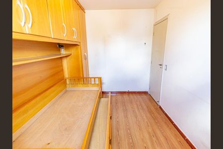 QUARTO de apartamento à venda com 3 quartos, 59m² em Vila Bertioga, São Paulo