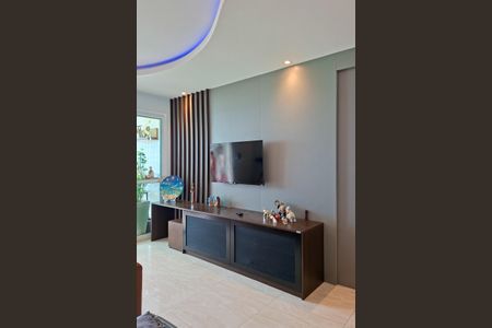 Sala de apartamento para alugar com 2 quartos, 79m² em Balneario Flórida, Praia Grande