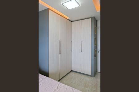 Apartamento para alugar com 79m², 2 quartos e 1 vagaQuarto