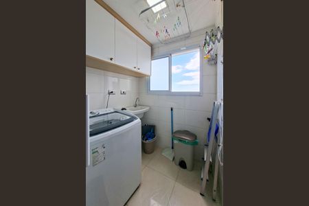 Apartamento para alugar com 79m², 2 quartos e 1 vagaÁrea de Serviço