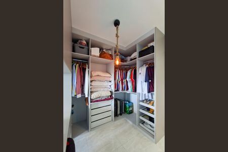 Apartamento para alugar com 79m², 2 quartos e 1 vagaSuite