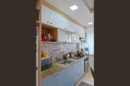 Apartamento para alugar com 79m², 2 quartos e 1 vagaCozinha 