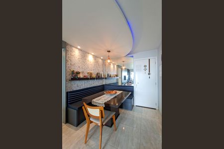 Apartamento para alugar com 79m², 2 quartos e 1 vagaSala