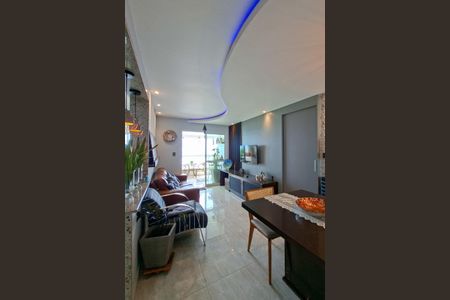 Apartamento para alugar com 79m², 2 quartos e 1 vagaSala