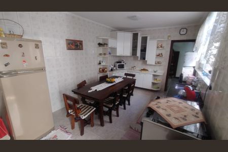 COZINHA de casa à venda com 4 quartos, 152m² em Vila Zelina, São Paulo