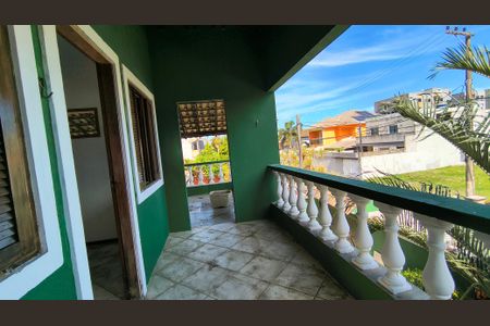 Casa de condomínio para alugar com 200m², 5 quartos e 1 vaga Casa de condomínio para alugar com 200m², 5 quartos e 1 vagaVaranda da Suíte 1