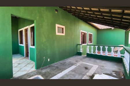 Casa de condomínio para alugar com 200m², 5 quartos e 1 vaga Casa de condomínio para alugar com 200m², 5 quartos e 1 vagaVaranda da Suíte 1